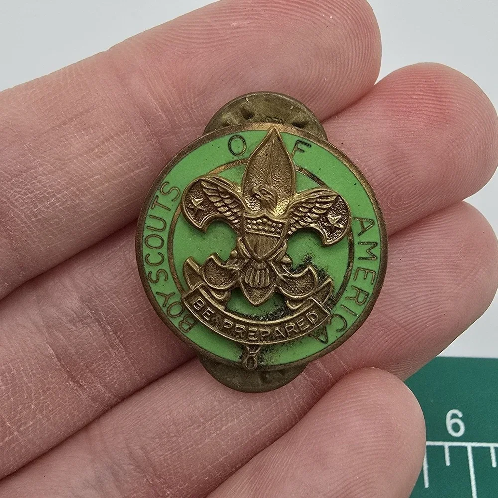 BOY SCOUTS OF AMERICA ~ BE PREPARED ~ Vintage Assistant Scoutmaster Collar Pin